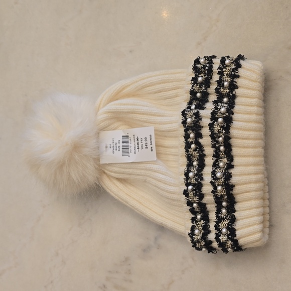 NWT GlamourPuss NYC Faux Fur Beaded Beanie - Picture 2 of 8
